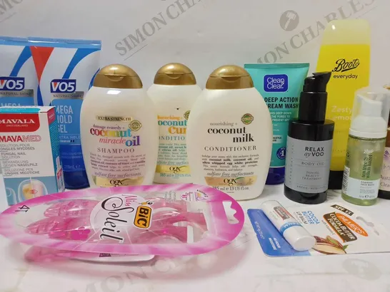 LOT OF 10 ASSORTED BEAUTY PRODUCTS TO INCLUDE BIC RAZORS, BOOTS SHOWER GEL, CLEAN & CLEAR CREAM WASH, ETC 