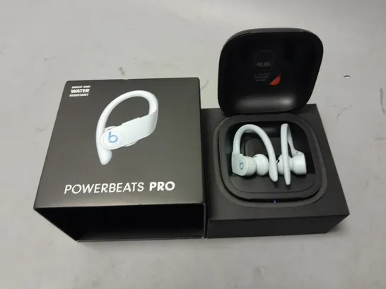 BOXED POWERBEATS PRO SPORTS STYLE EARPHONES - BLUE