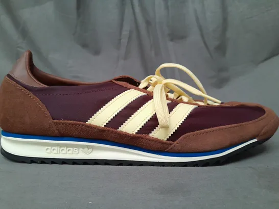 PAIR OF ADIDAS SHOES IN BROWN/BURGUNDY/PALE YELLOW UK SIZE 9