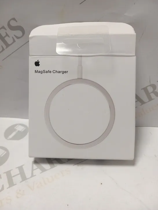 APPROXIMATELY 6 ASSORED APPLE MAG SAFE CHARGERS