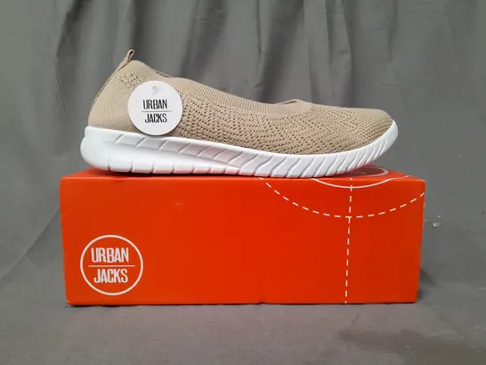 BOXED PAIR OF URBAN JACKS SLIP-ON SHOES IN BEIGE SIZE 8