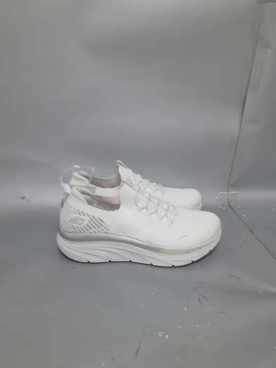 Sketcher D'lux Walker Stretch Fit White Trainers - Size 8