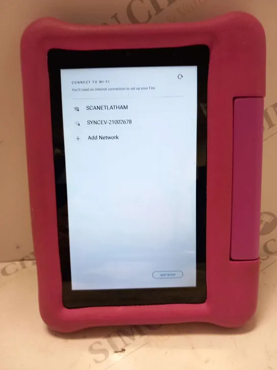 AMAZON FIRE TABLET WITH PROTECTIVE CASE