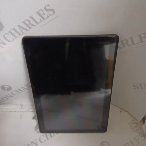 BOXED UNBRANDED ANDROID TABLET IN BLACK 