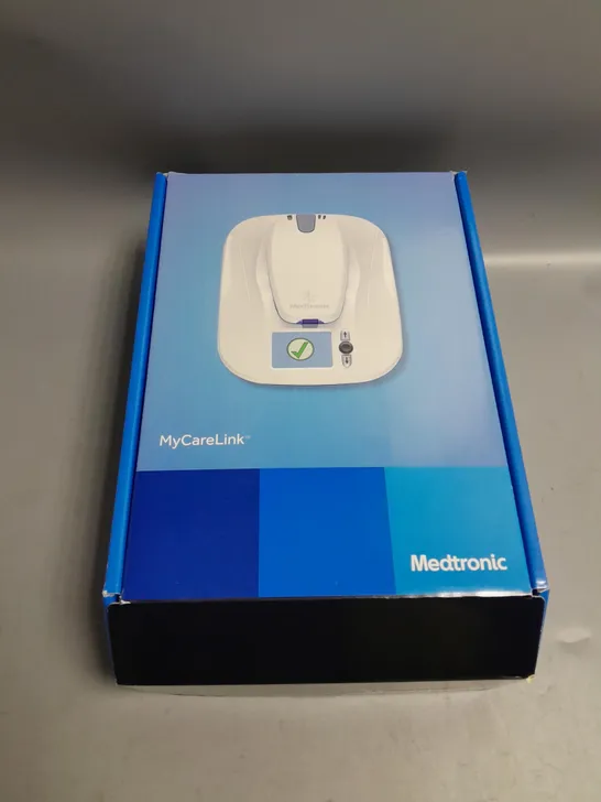 BOXED CARELINK MEDTRONIC DIABETES MONITORING SYSTEM 