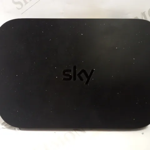 SKY Q SET TOP BOX - BLACK EM150