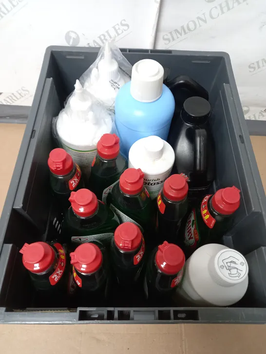 BOX OF APPROX 8 CLEANING PRODUCTS TO INCLUDE FAIRY LIQUID , STERILISING LIQUID , EXPORY RESIN - COLLECTION ONLY