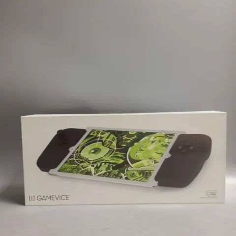 BOXED AND SEALED GAMEVICE CONTROLLER MADE FOR IPAD