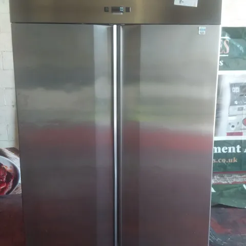 LARGE DISPLAY FRIDGE 