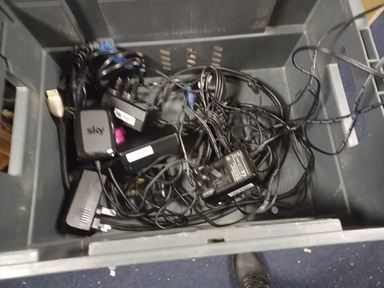 LOT OF ASSORTED TECH ITEMS TO INCLUDE VARIOUS ROUTERS, CABLE, CHARGERS AND TUNSTALL FALL SYSTEM