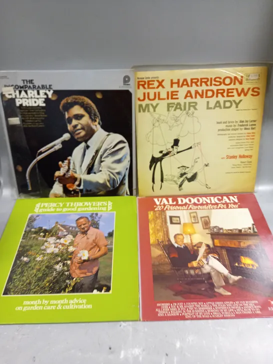 APPROXIMATELY 20 ASSORTED VINYLS TO INCLUDE VAL DOONICAN, PERCY THROWER'S, CHARLEY PRIDE ETC 