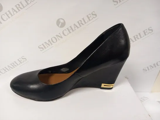 ALDO BLACK HEELED SHOES