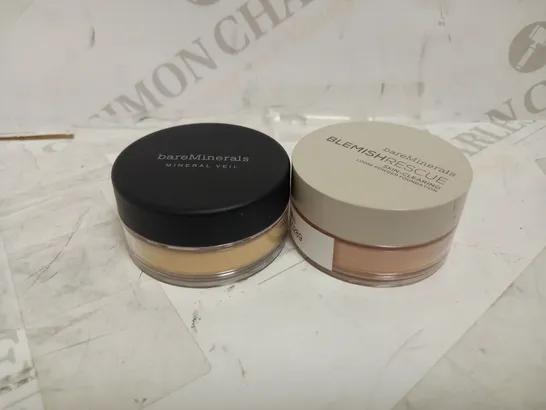 LOT OF 2 ASSORTED BAREMINERALS PRODUCTS TO INCLUDE BLEMISH RESCUE SKIN CLEARING LOOSE POWDER FOUNDATION - MEDIUM BEIGE 2.5N & ORIGINAL MINERAL VEIL PRESSED SHEER POWDER