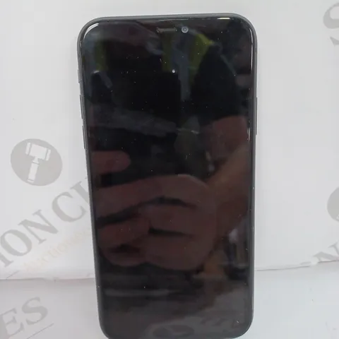 APPLE IPHONE 11 SMARTPHONE IN BLACK