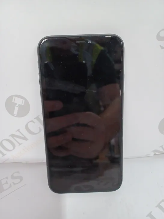 APPLE IPHONE 11 SMARTPHONE IN BLACK