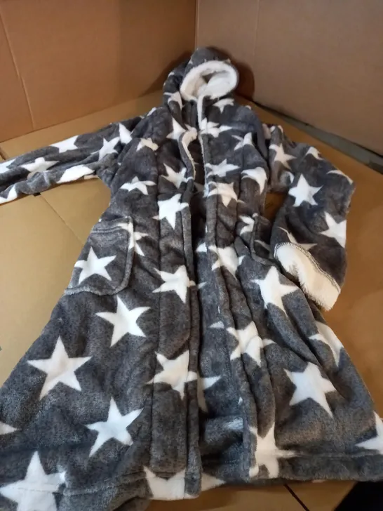 A2Z TEDDY BEAR DRESSING GOWN - SIZE 11/12