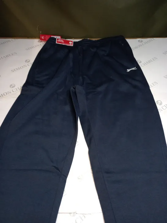 SLAZENGER FLEECE JOGGERS SIZE 2XL - BLACK 