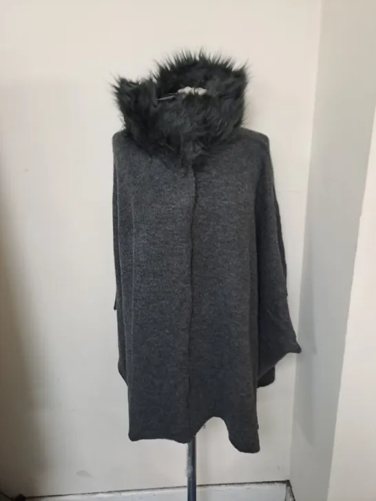 M&S COLLECTION FAUX FUR PONCHO - ONE SIZE 