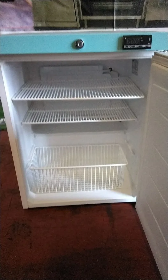 LEC LR207C MINIFRIDGE 