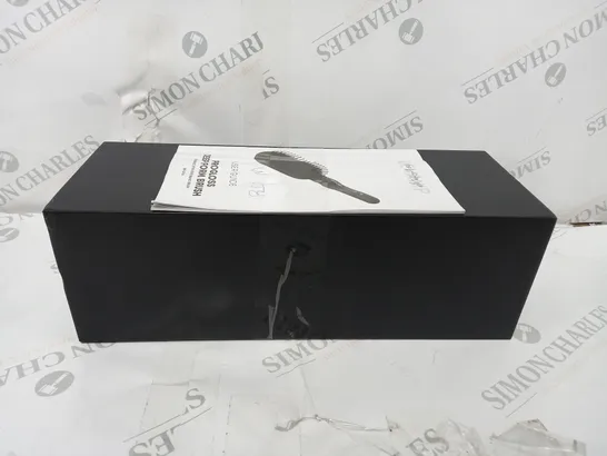 BOXED REVAMP PROGLOSS DEEPFORM BRUSH CERAMIC STRAIGHTENING BRUSH