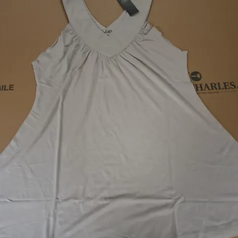 LOT OF APPROXIMATELY 52 BRAND NEW DESTELLO VISCOSE TANK TOPS IN GREY - M