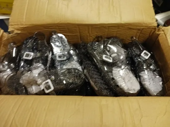 LARGE QUANTITY OF LINZI CLEAR GLITTER PLASTIC SANDALS IN VARIOUS SIZES