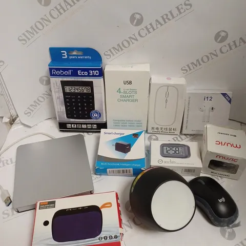 APPROXIMATELY 20 ASSORTED ELECTRICAL & HOMEWARE PRODUCTS TO INCLUDE WIRELESS MOUSE, BLUETOOTH SPEAKER, ALARM CLOCK ETC 