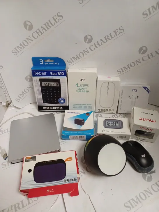 APPROXIMATELY 20 ASSORTED ELECTRICAL & HOMEWARE PRODUCTS TO INCLUDE WIRELESS MOUSE, BLUETOOTH SPEAKER, ALARM CLOCK ETC 