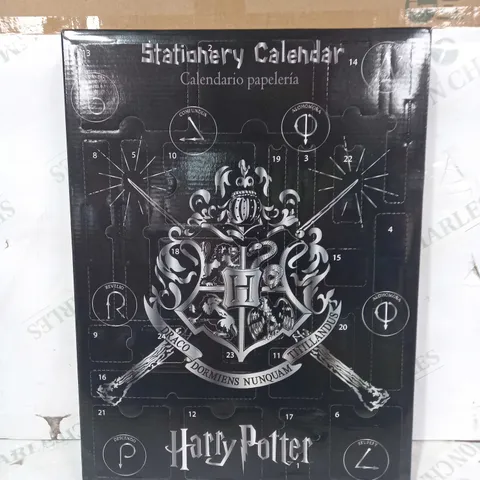 HARRY POTTER STATIONARY CALENDAR