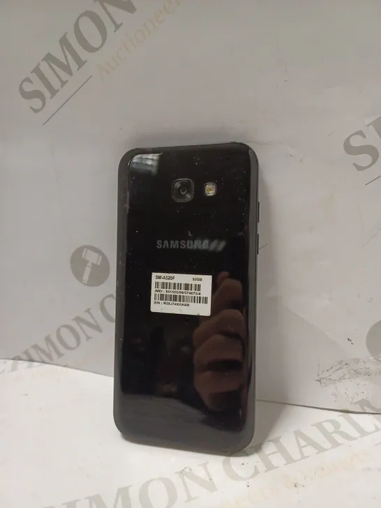 SAMSUNG GALAXY A5 MOBILE PHONE IN BLACK