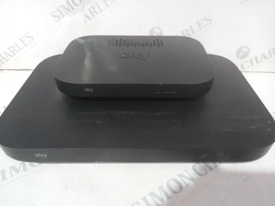 BOXED SKY Q BOX ES130