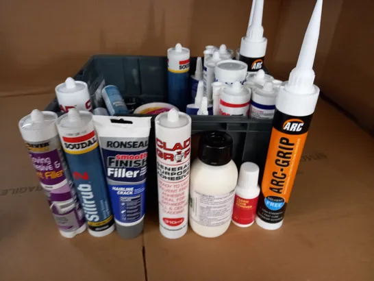 LOT OF ASSORTED HOUSEHOLD ITEMS TO INCLUDE LIQUID LATEX, JOINT FILLER AND THE PINK STUFF