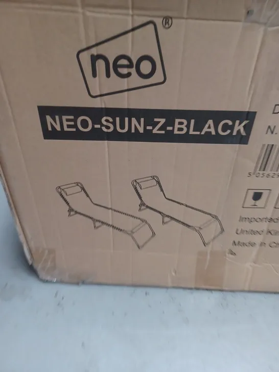 BOXED PAIR OF NEO OUTDOOR FOLDING GARDEN SUN LOUNGERS - BLACK (1 BOX)