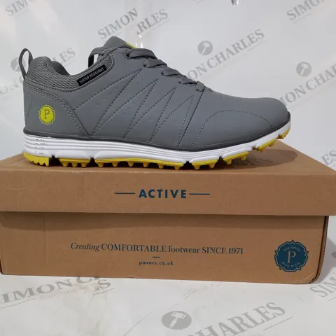 BOXED PAIR OF PAVERS ACTIVE SHOES IN GREY UK SIZE 8