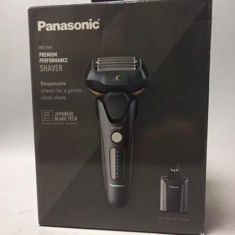 BOXED PANASONIC WET/DRY PREMIUM PERFORMANCE SHAVER