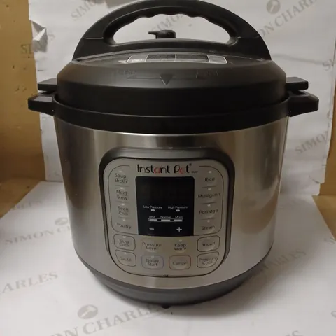 INSTANT POT DUO PRESSURE COOKER