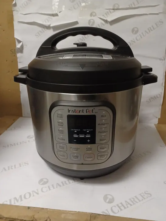 INSTANT POT DUO PRESSURE COOKER