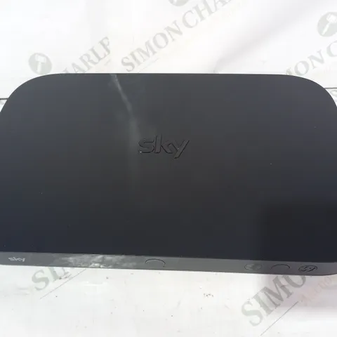 SKY ES130 Q BOX