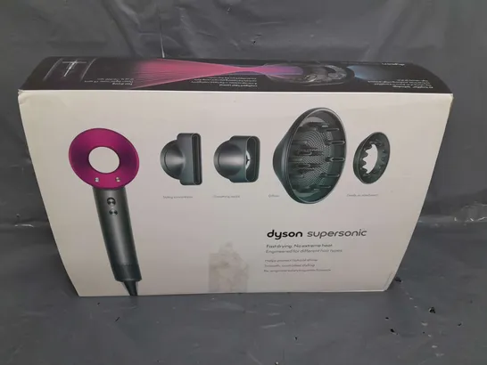 BOXED DYSON SUPERSONIC