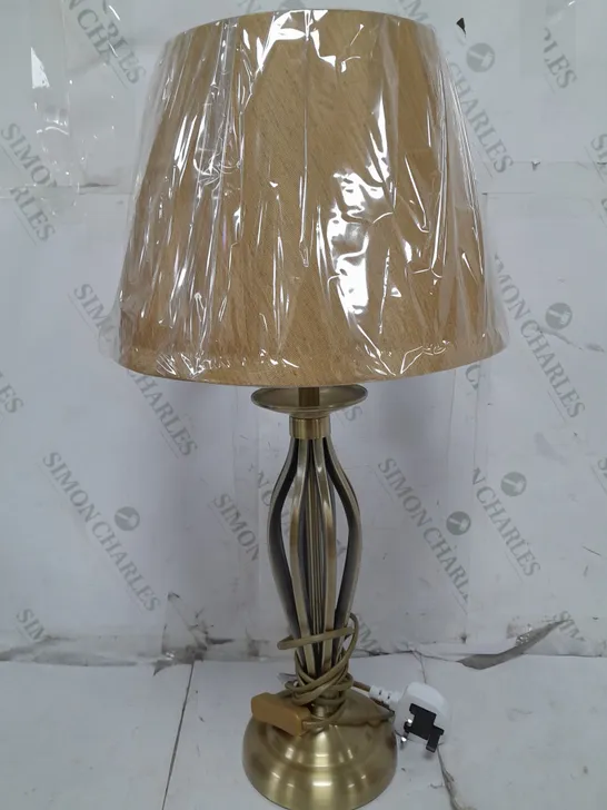 BOX OF 4 ANTIQUE BRASS TABLE LAMP WITH SHADE 