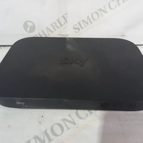 SKY EM150 Q MINI BOX