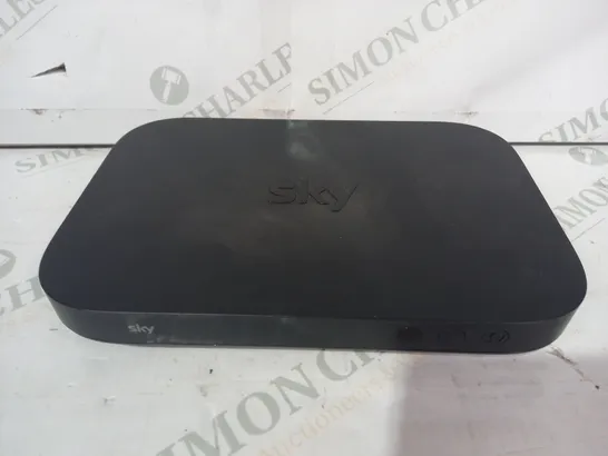 SKY EM150 Q MINI BOX