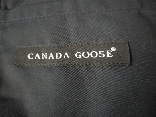 CANADA GOOSE INSULATED BODY WARMER IN BLACK - XXL