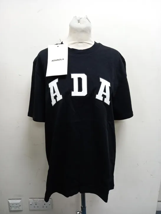 ADANOLA OVERSIZED SHORT SLEEVE T-SHIRT IN BLACK - SIZE MEDIUM