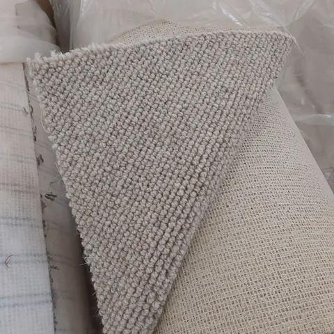 ROLL OF QUALITY SISAL WEAVE FLAXEN STYLE CARPET // APPROX SIZE: 5 X 6.9m