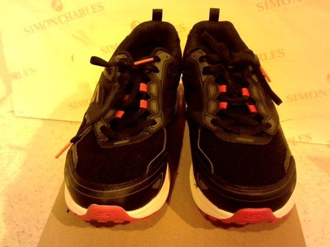 SKECHERS GO RUN TRAINERS IN BLACK AND PINK