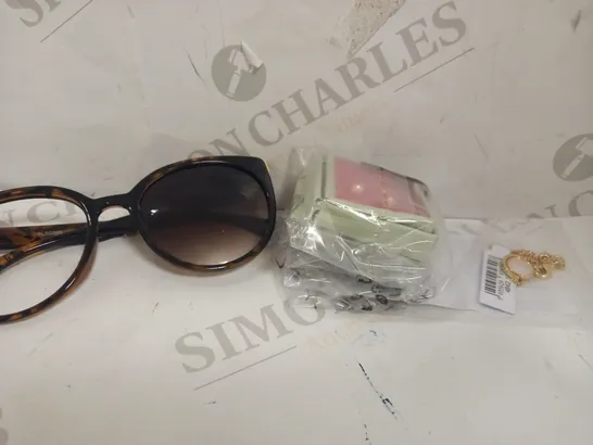 LOT OF APPROXIMATELY 5 ASSORTED DESIGNER JEWELLERY ITEMS TO INCLUDE KATIE LOXTON TORTOISESHELL SQUARE SUNGLASSES, TED BAKER SINALAA CRYSTAL HUGGIE EARRINGS, POSITIVITY PENDANTS ONE IN A MILLION GOLD N