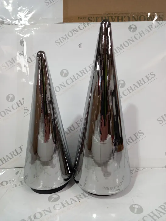 BOXED KELLY HOPPEN SET OF 2 INDOOR OUTDOOR PRELIT GLASS DECOR - REFLECTIVE CONES