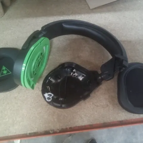 BOXED TURTLE BEACH WIRELESS HEADSET