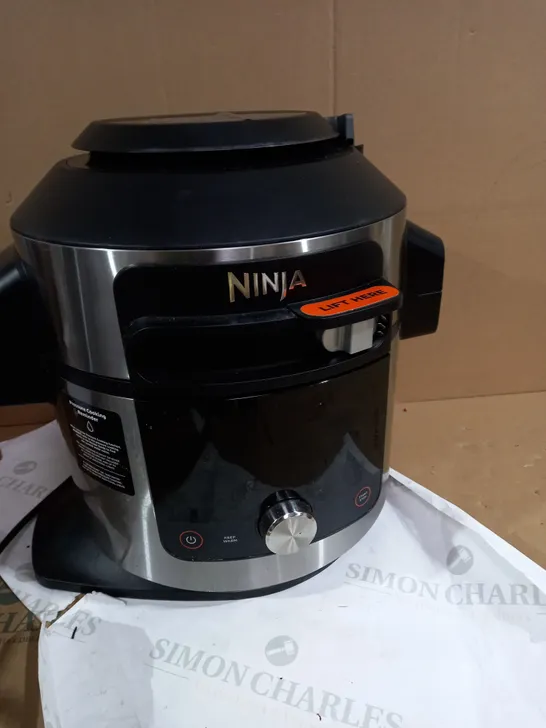 BOXED NINJA FOODI SMARTLID MULTI COOKER